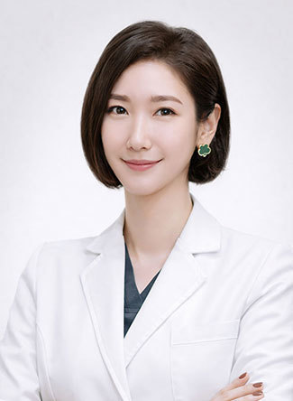 나나 피부과 김지은 원장